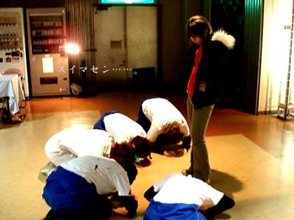 ��������